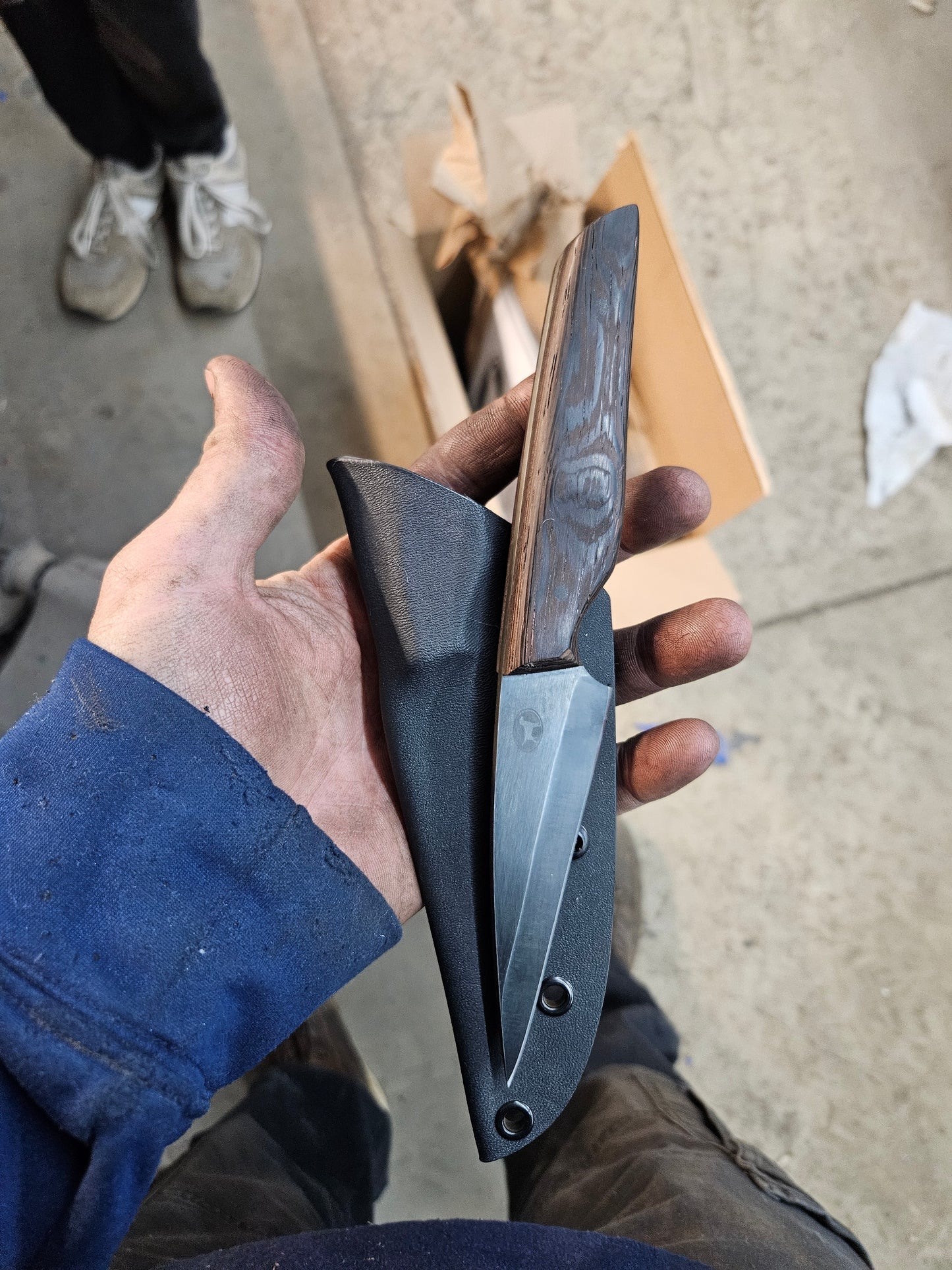 4" edc